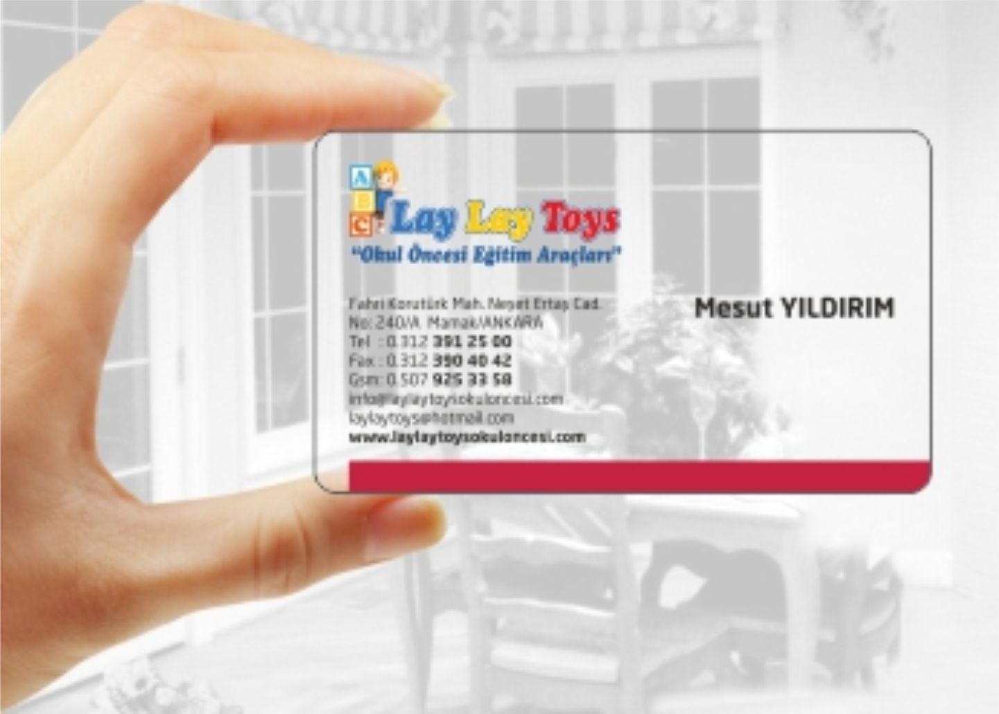 arkası saydam görünen plastik kartvizit üretimi